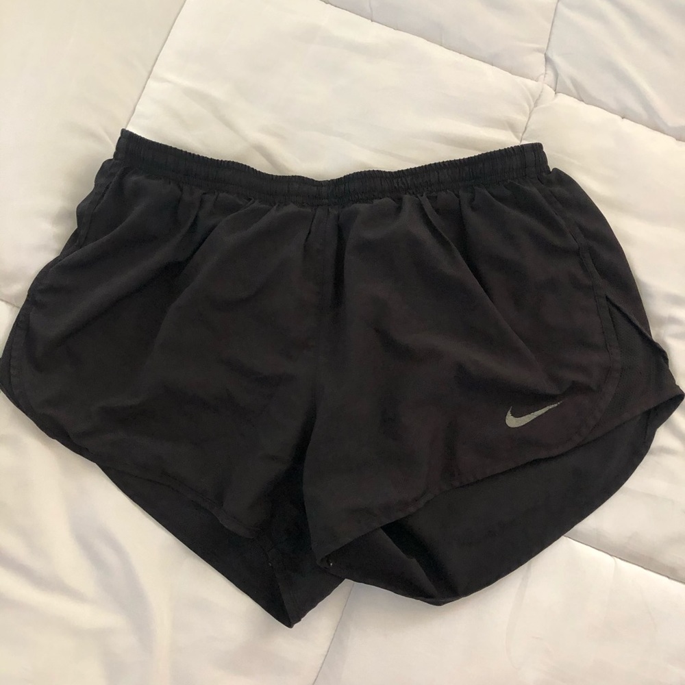 nike athletic sport shorts